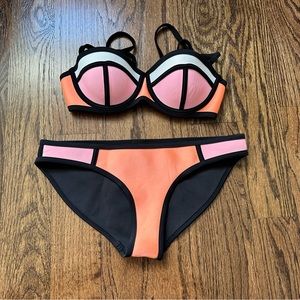 Triangl Bikini
